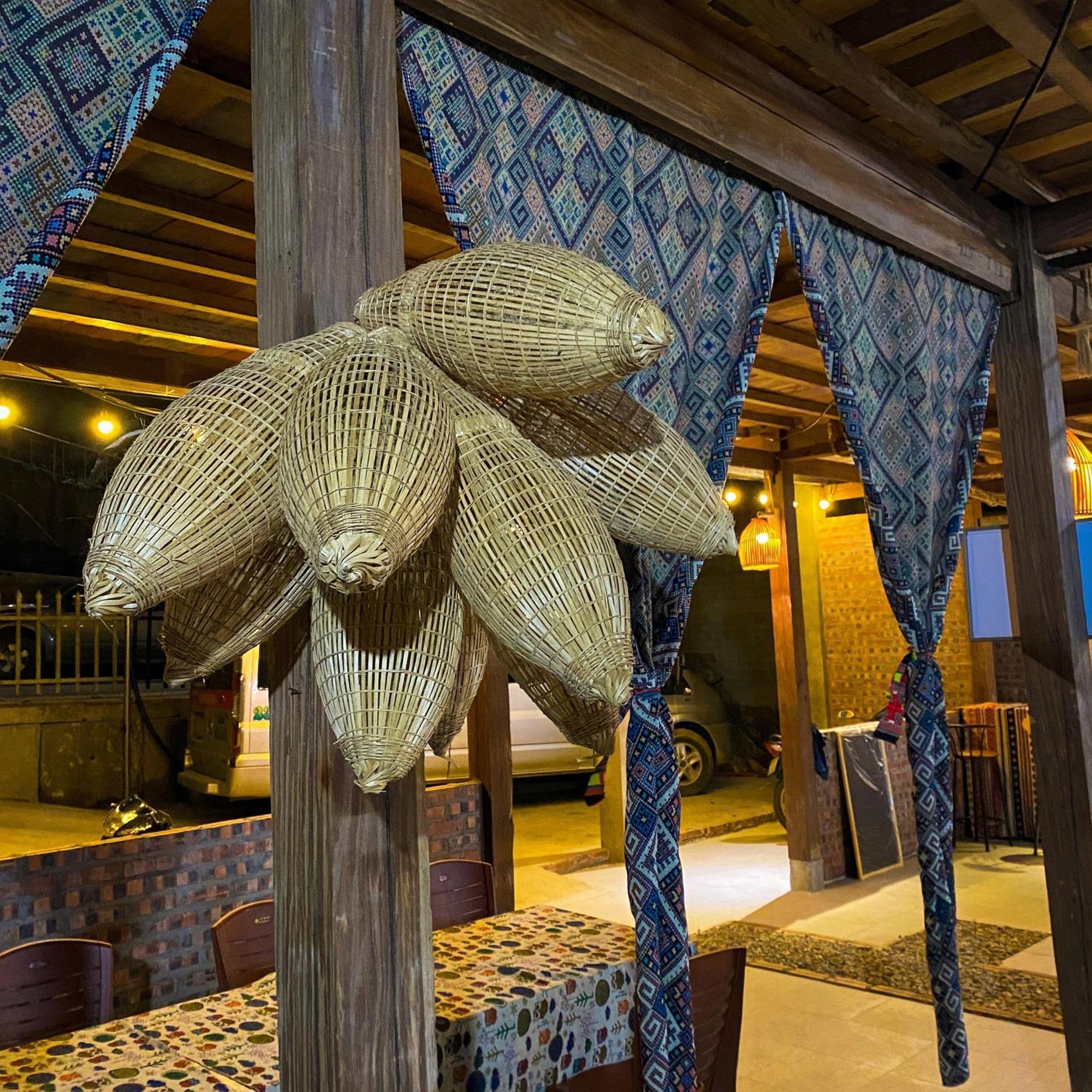 Duy Tuyen Ba Be Homestay Bac Kan Eksteriør billede